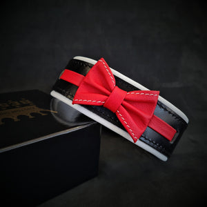 The "Bowtie" collar black - ThoseDogParents