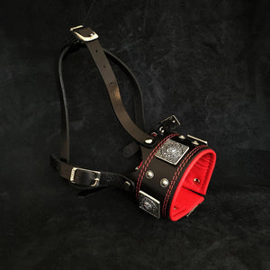 The "Eros" muzzle black & red - ThoseDogParents